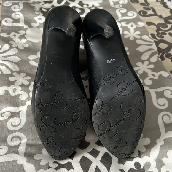 Jessica Simpson Heeled Booties. Size 7. - Picture 6 of 9